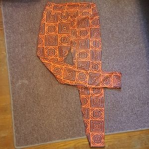 🌻2/$20 lularoe one size leggings